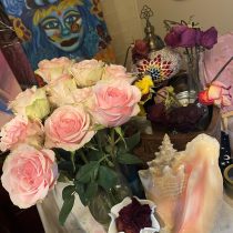 Lawrie Wallace - energy healing, cosmic channeling, and the use of medicinal plants.